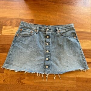 Levi's Womens Button Front Jean Mini Skirts with Raw Hem Size 33